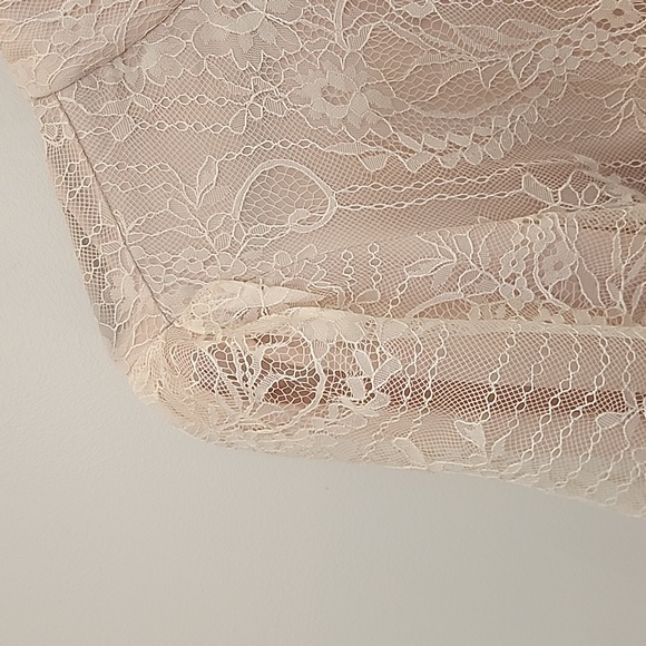 NWT Wayf Lace Blouse. Medium. - Picture 11 of 12